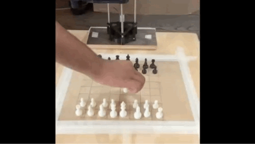 Animated Gif Showing Robot in Action!